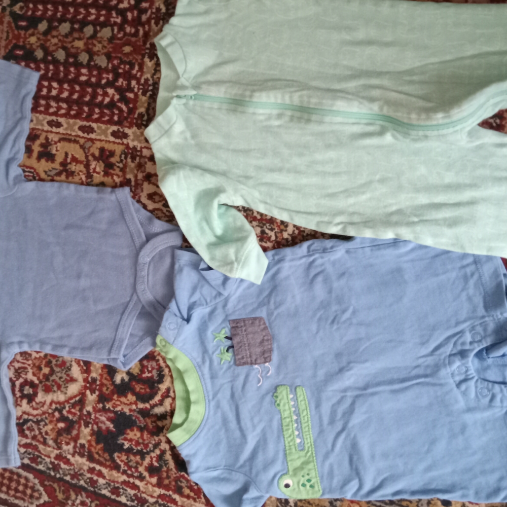 Baby Onesie and Pajama Set in Blue and Mint